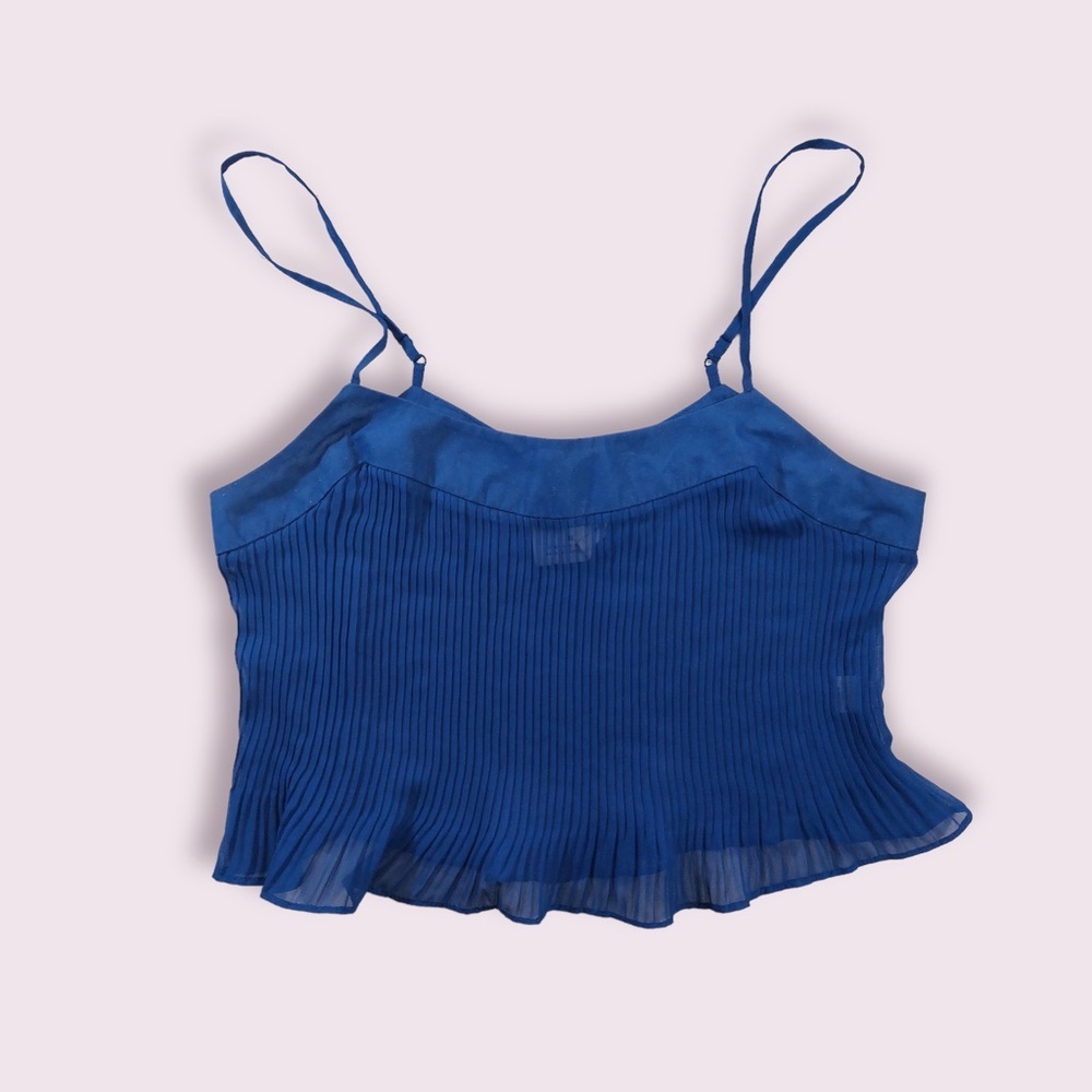 💝(3/$25) Pins and Needles Royal Blue Pleated Crop Tank
